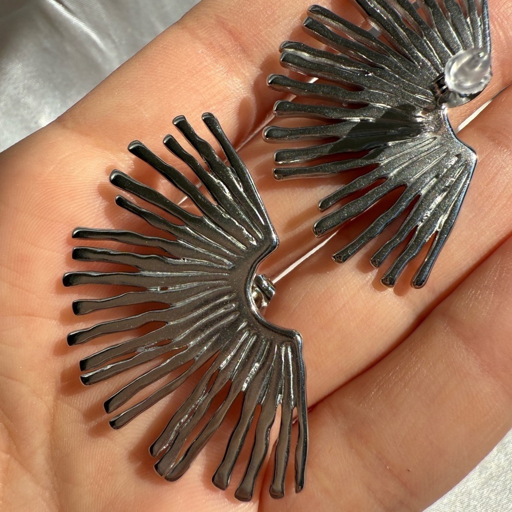 Anthropologe star new Silver Winged Earrings - Picture 1 of 10